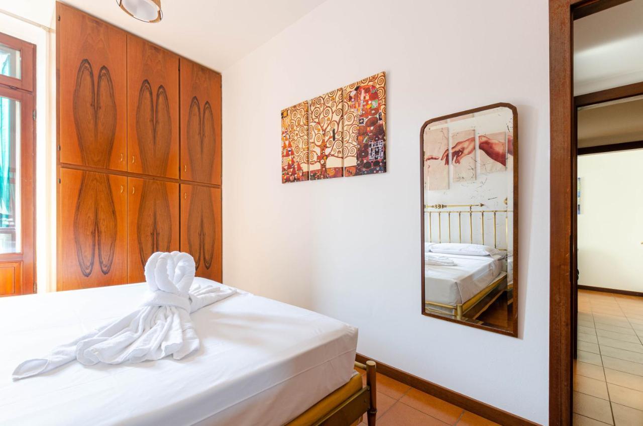 Easy Central Apartment - Milano Porta Romana Екстер'єр фото